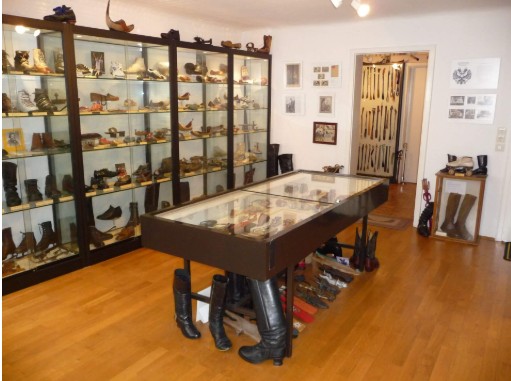 Besuch Schhuhmuseum Pflanz